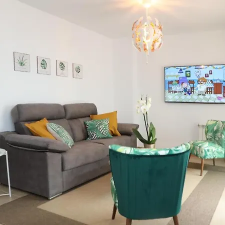 Vacacional Salnes Sur Con Piscina Feriehus *