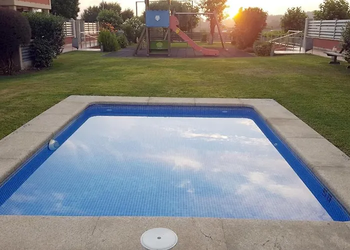 Vacacional Salnes Sur Con Piscina