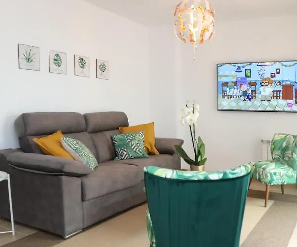 Vacacional Salnes Sur Con Piscina 펜션 *