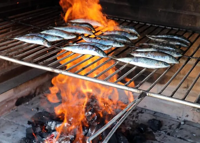 Vacacional Salnes Sur Con Piscina